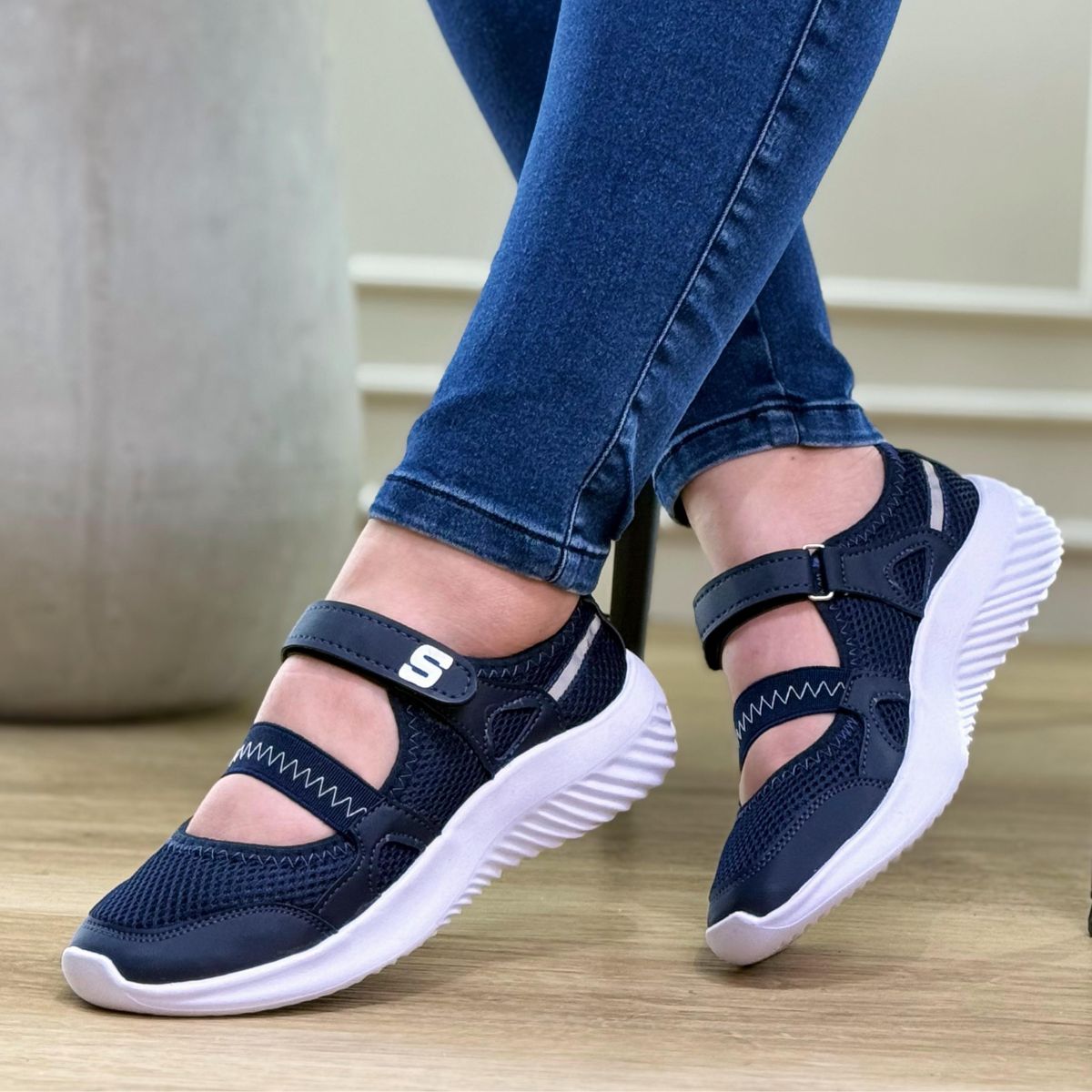 Zapatillas Mafalda deportiva