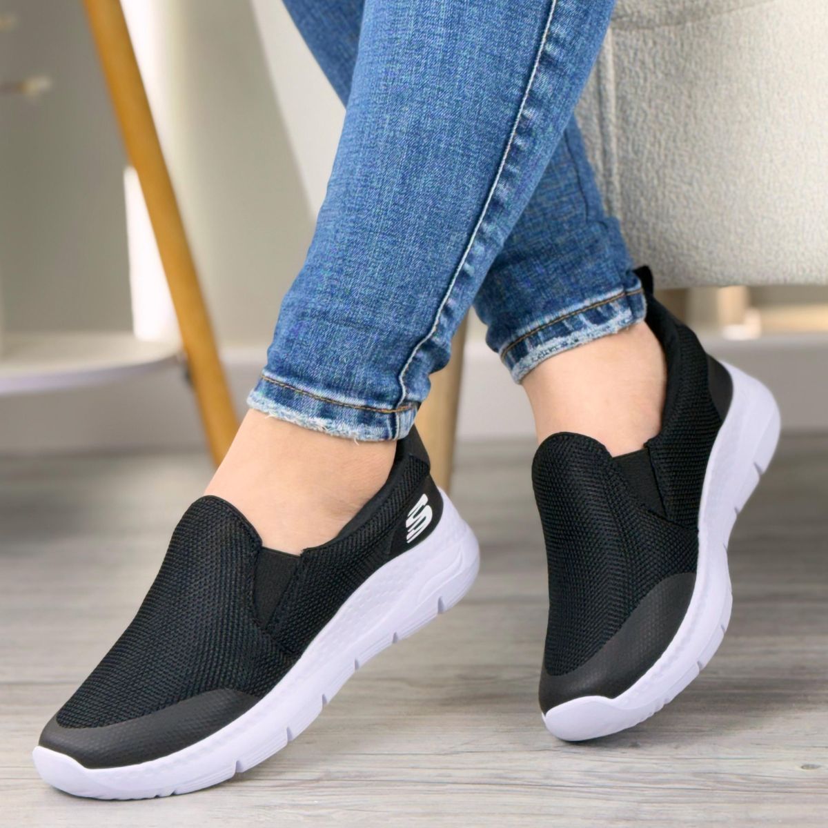 Zapatillas Deportivo Media Malla